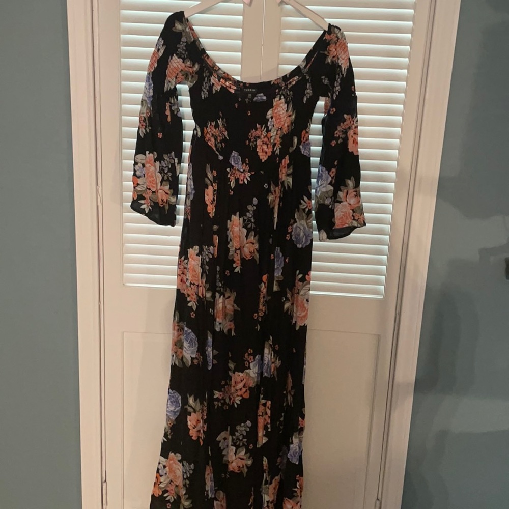 Torrid off the shoulder maxi dress